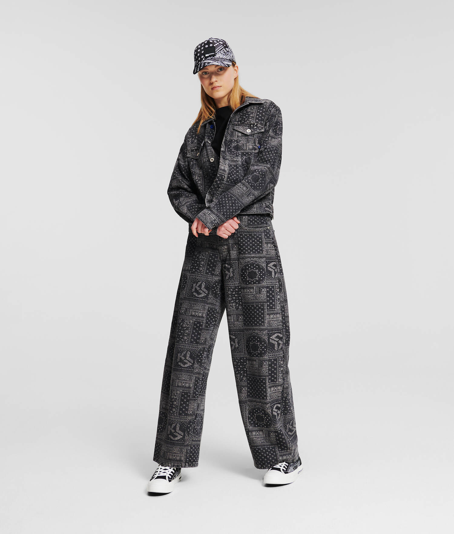 BLOUSON EN DENIM À IMPRIMÉ BANDANA KLJ