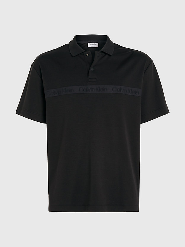 Camisa polo com fita com o logotipo