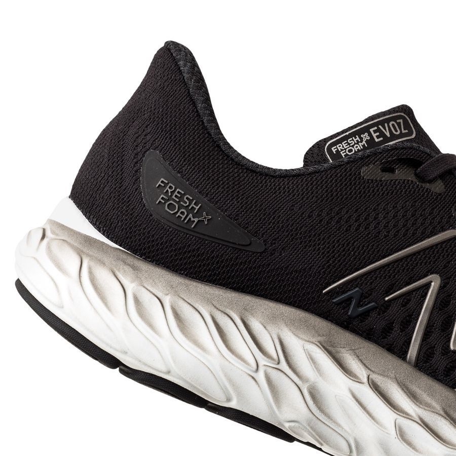 New Balance Chaussures de Running Fresh Foam Evoz V3 - Noir/Blanc