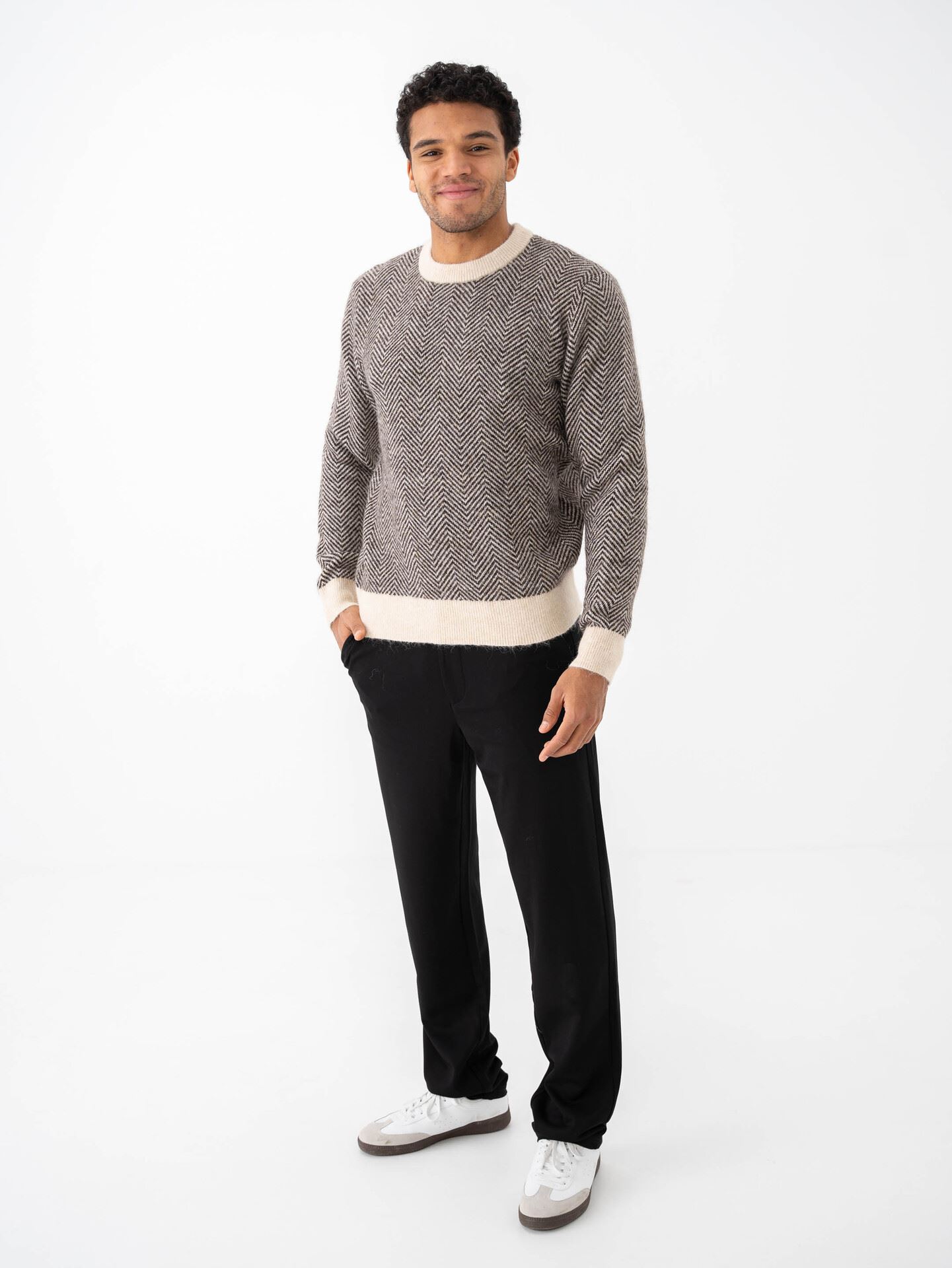 Rai Long Sleeve Knit Crew Neck