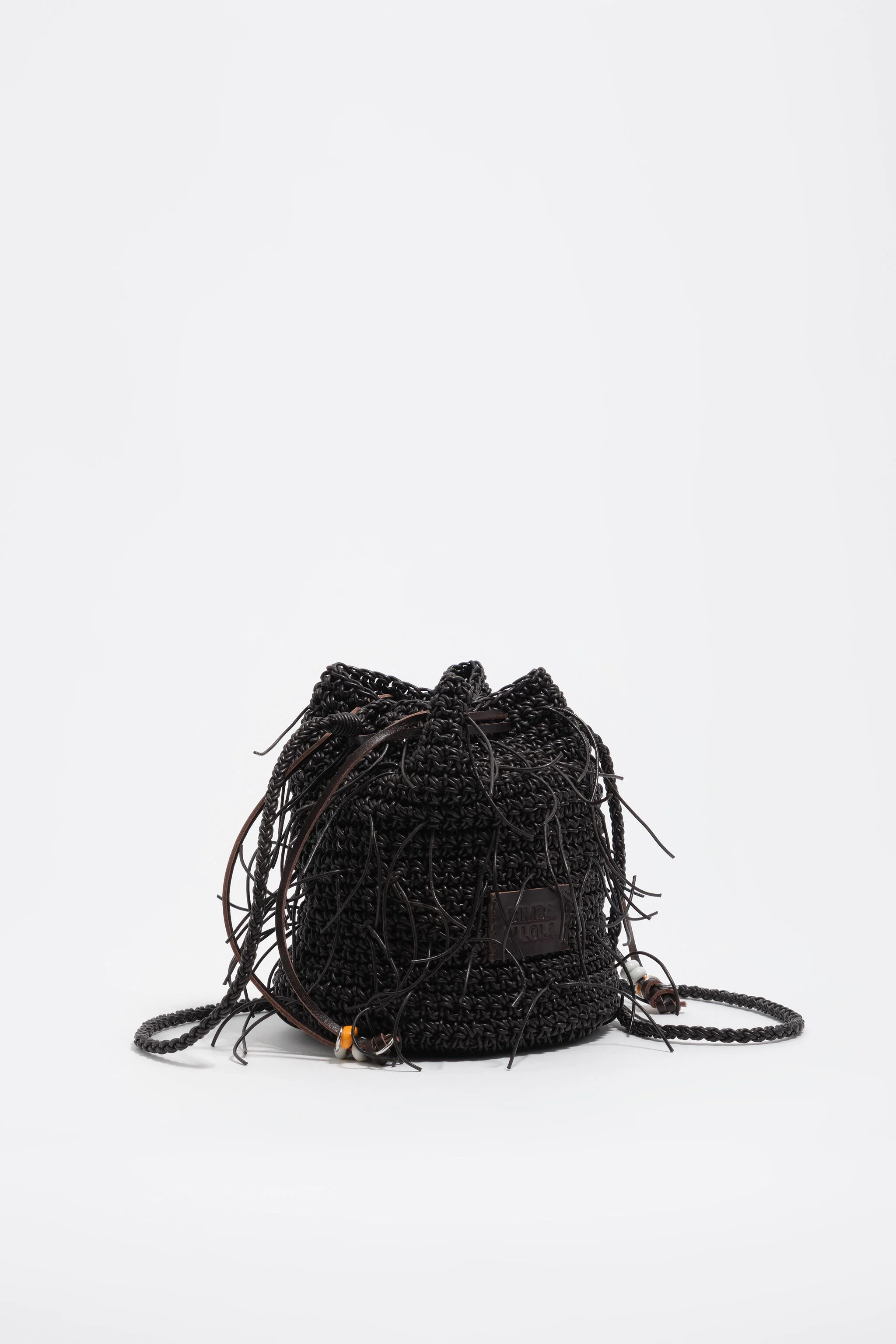 Bolsa mini de couro trançado cor chocolate