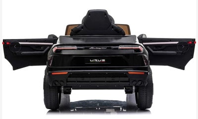 Lamborghini Urus Elbil, Svart