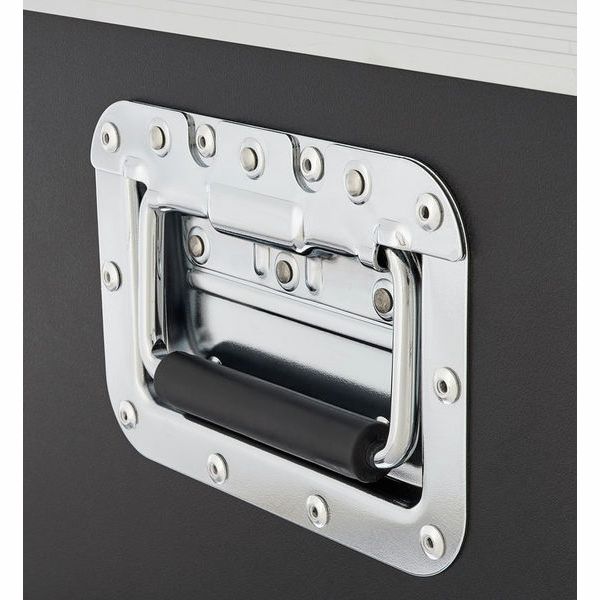 Flyht Pro Case Stacking 1