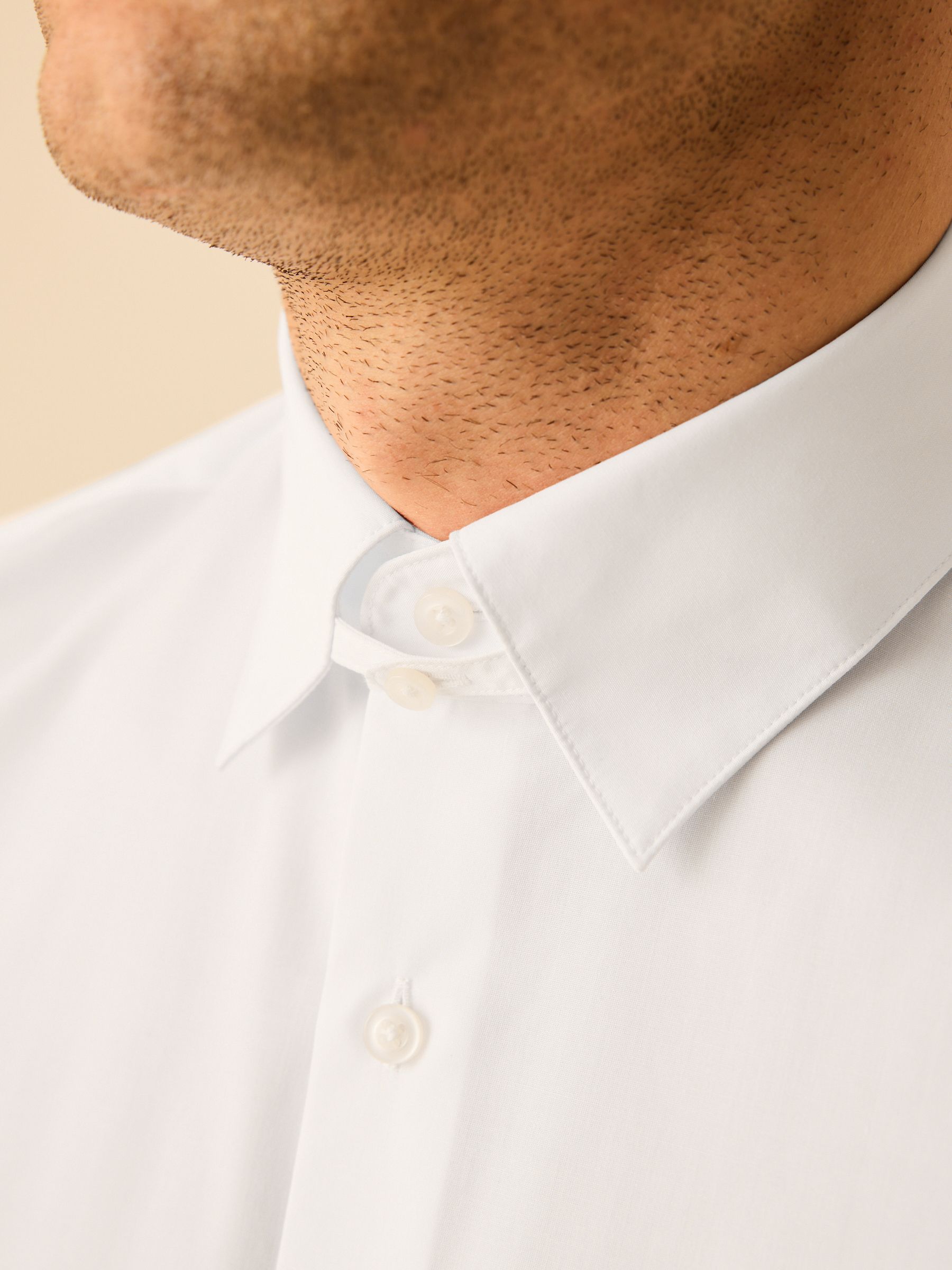 Wit - Slim fit, eenvoudig te strijken, net Oxford-overhemd met kraaglusje en enkele manchetten