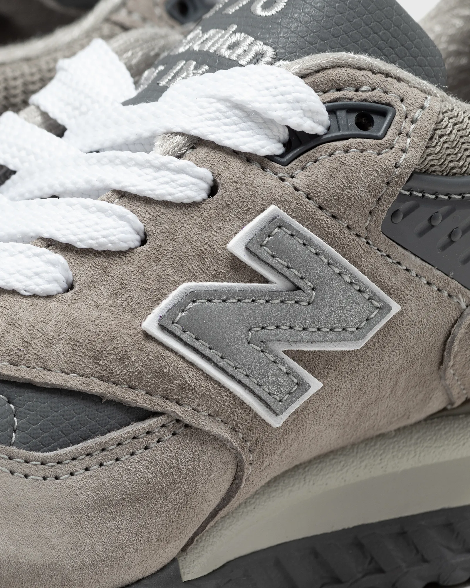 New Balance 998 Core - Fabricado nos EUA