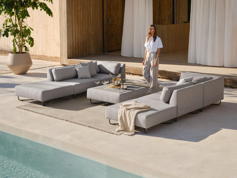 Bolia Sera vloerkleed buiten 300x300 beige