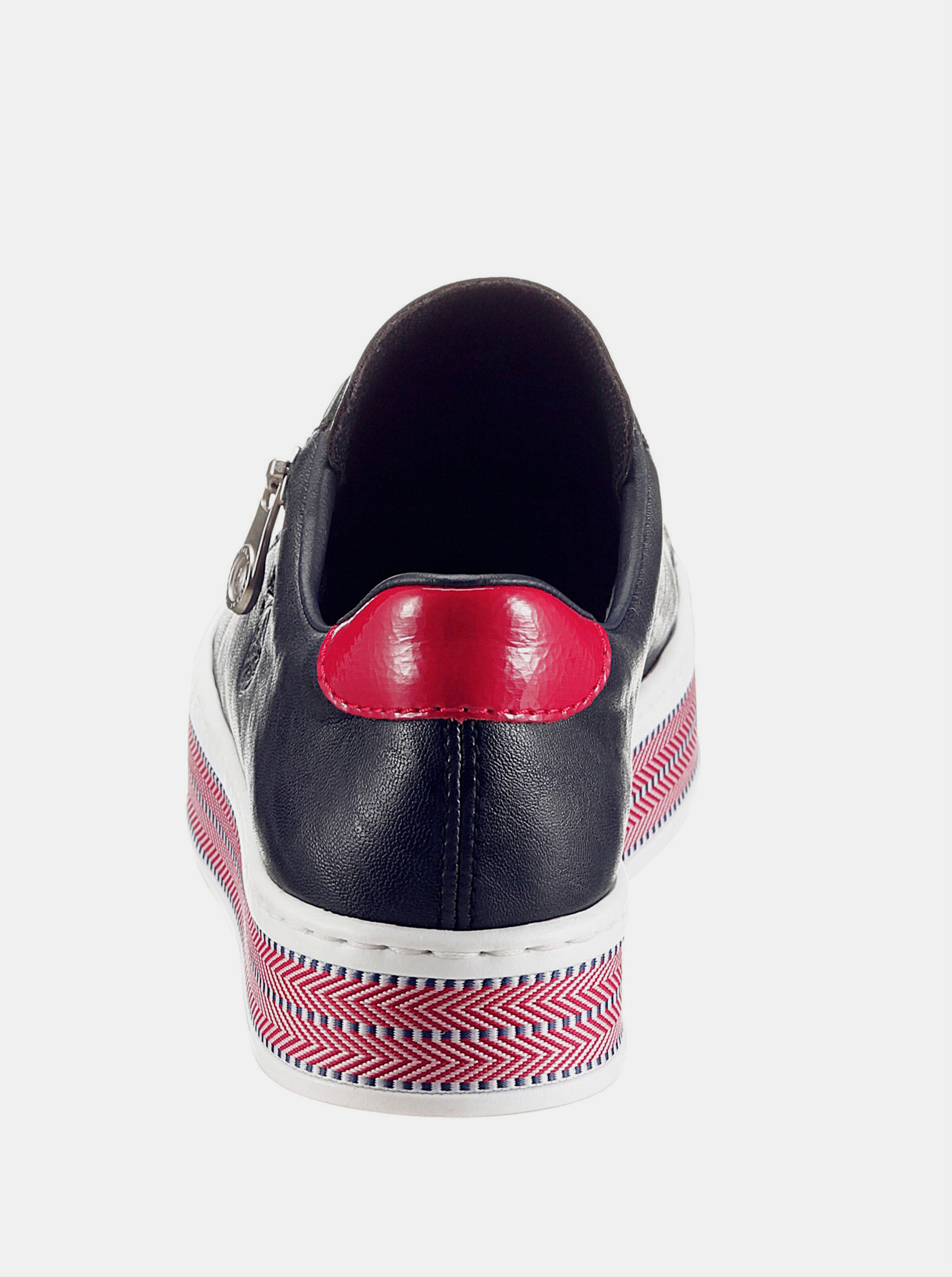Schnürschuh