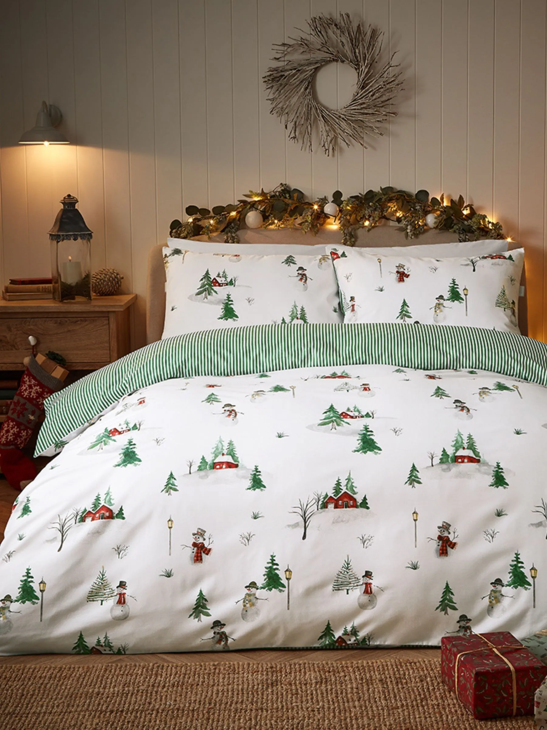 Vantona Christmas Snowmen Quilt Cover Set