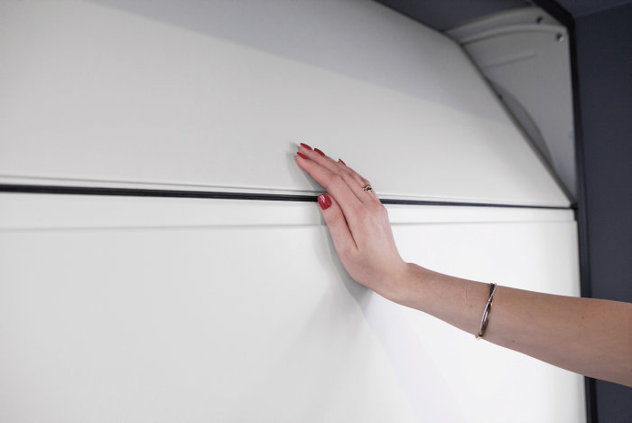 Garageport 240 x 200 cm med portautomatik High Rip W