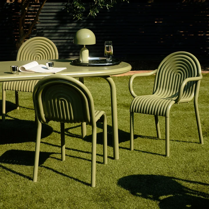 Tom Dixon - Groove Gartenstuhl, putty