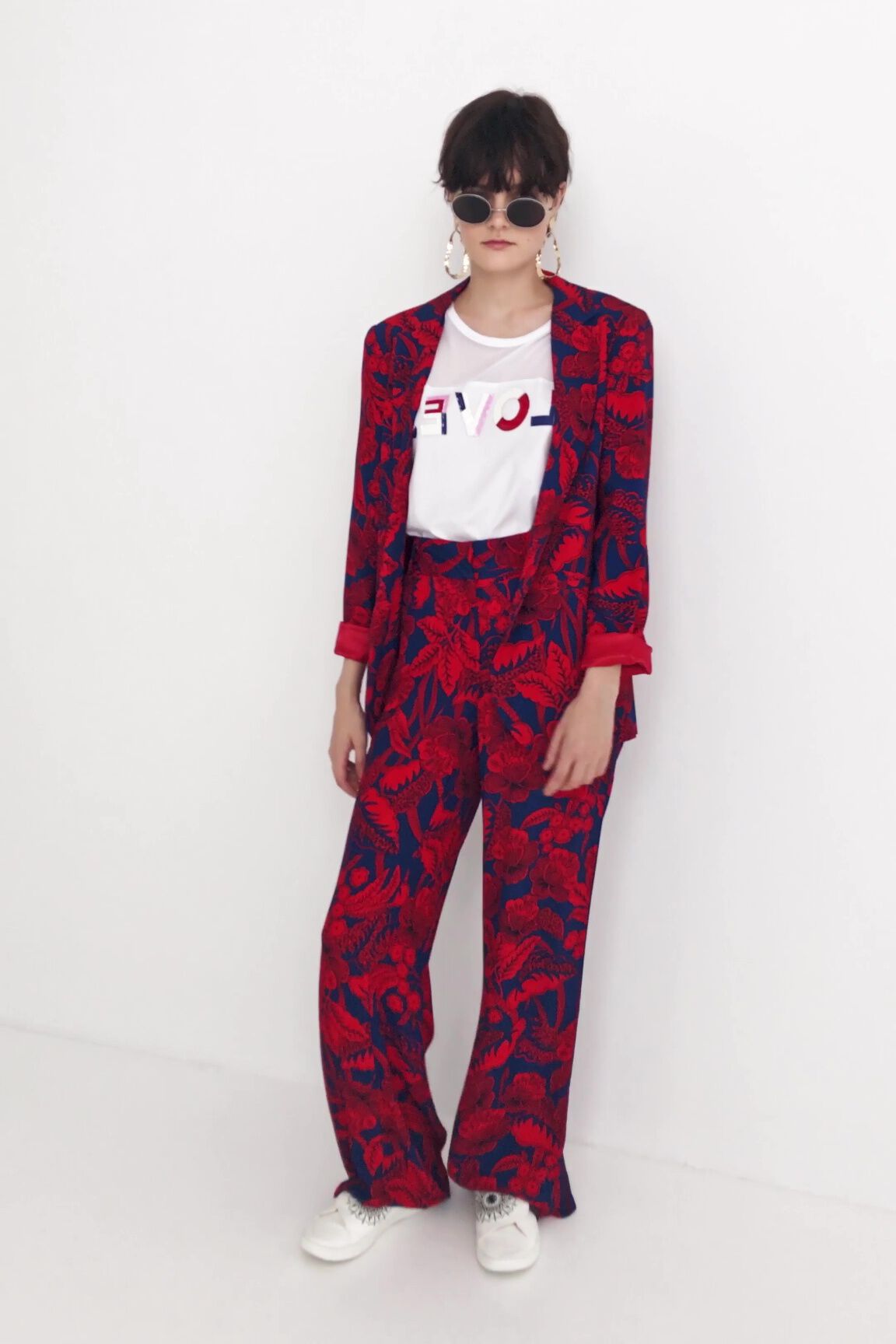 Veste de tailleur fleurie bordeaux