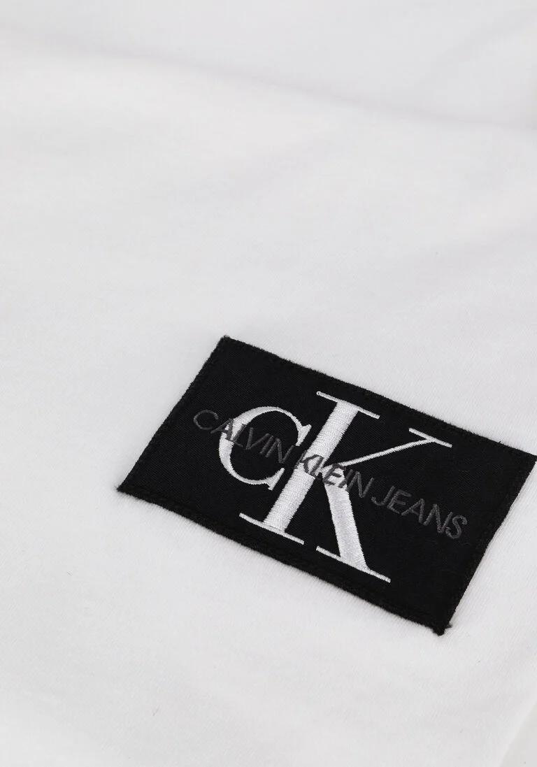 CALVIN KLEIN witte calvin klein t-shirt badge turn up sleeve
