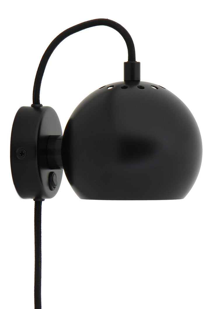 Frandsen Ball Magnet Wandlamp