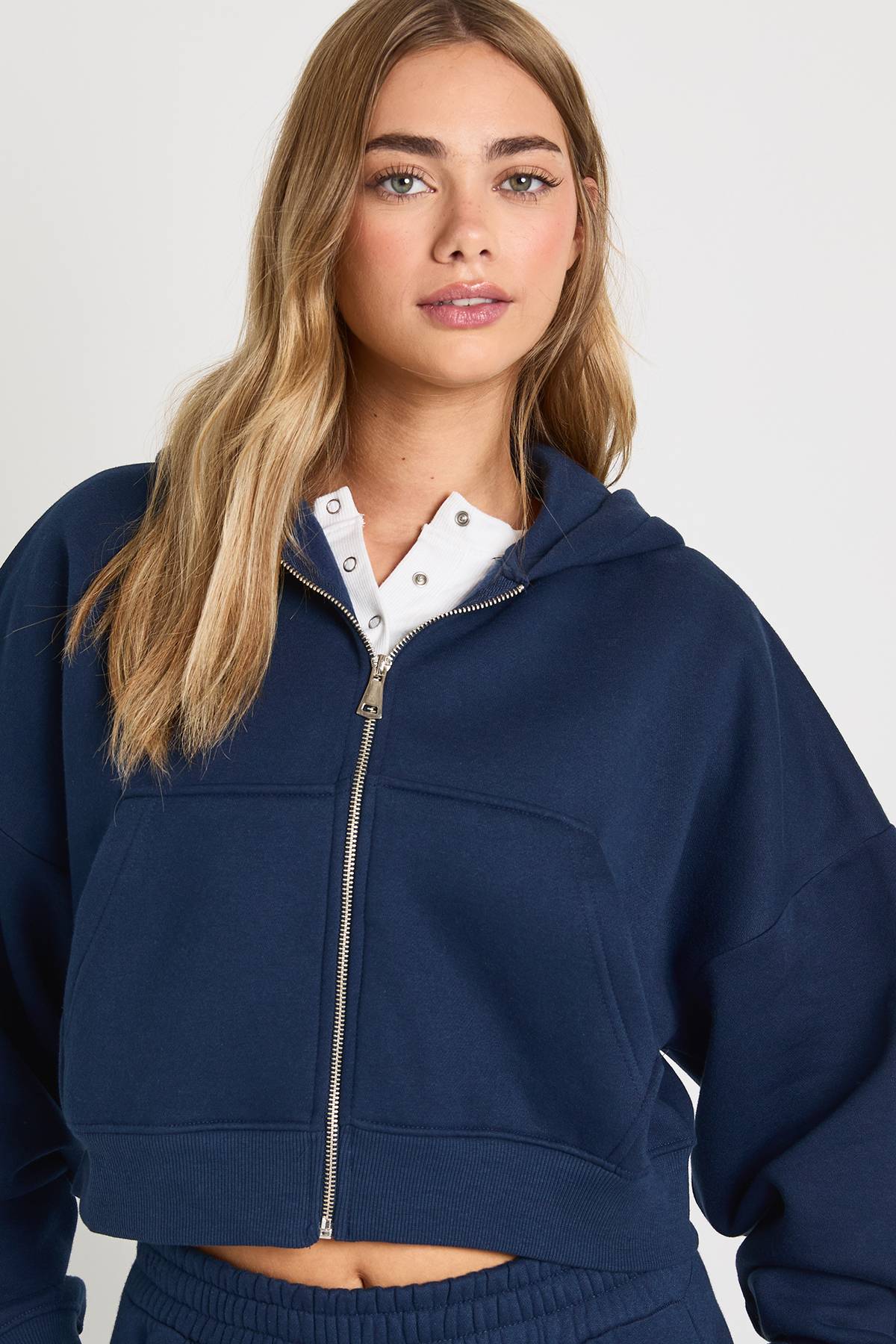 boohoo Sweat à capuche zippé oversize en coupe boxy à manches ballon