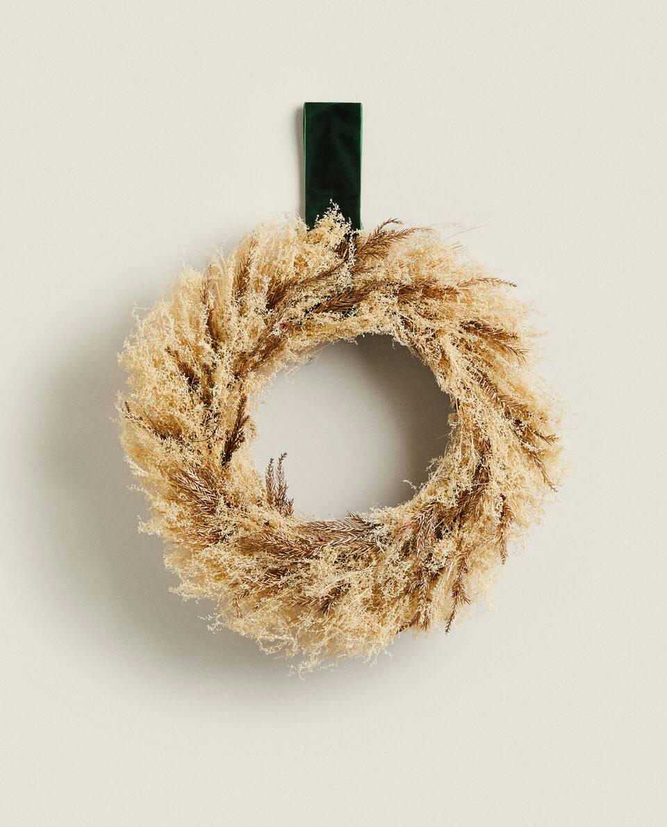 Guirlanda de Natal decorativa com folhas secas