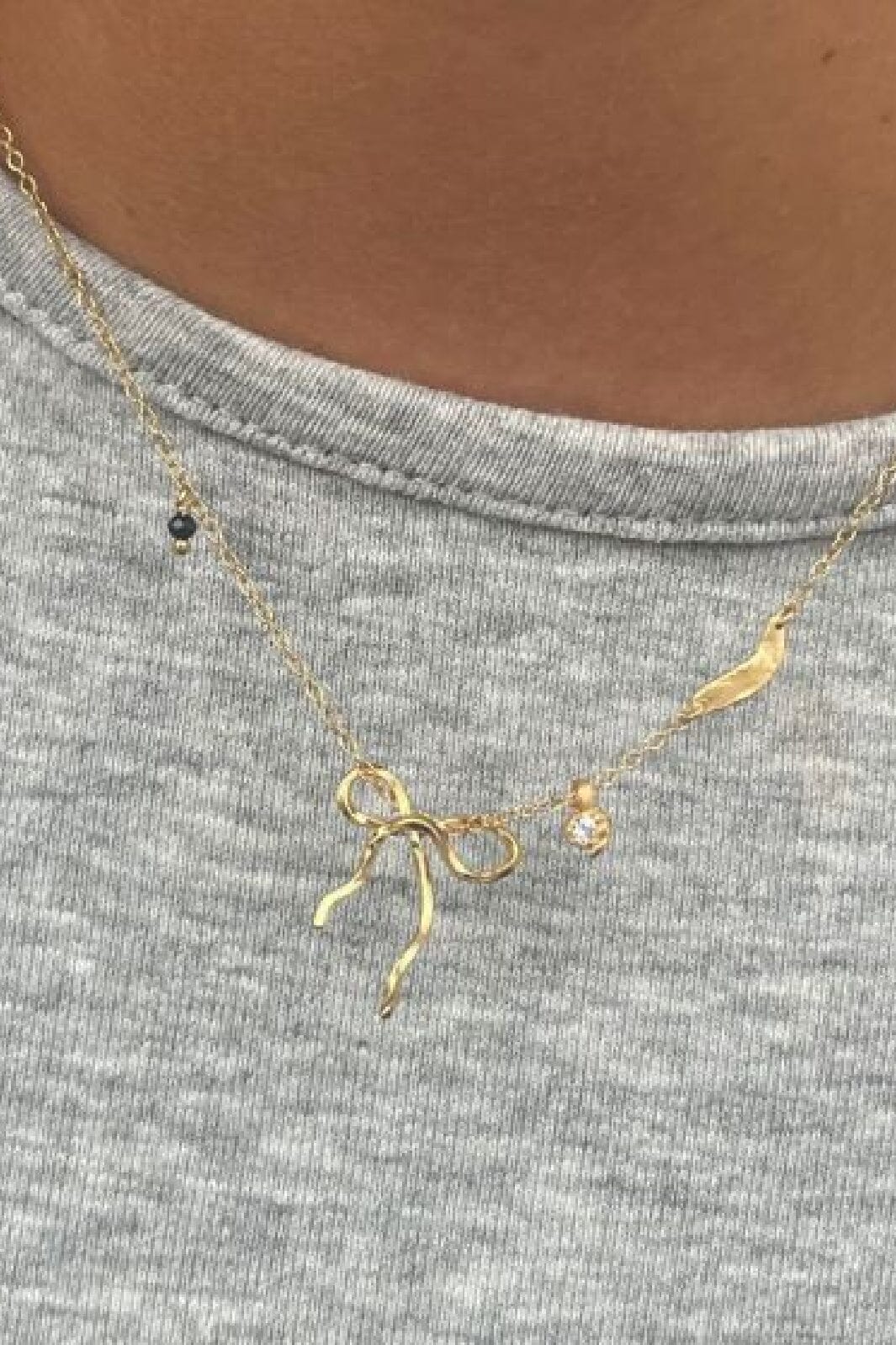 Stine A Flow Bow Pendant