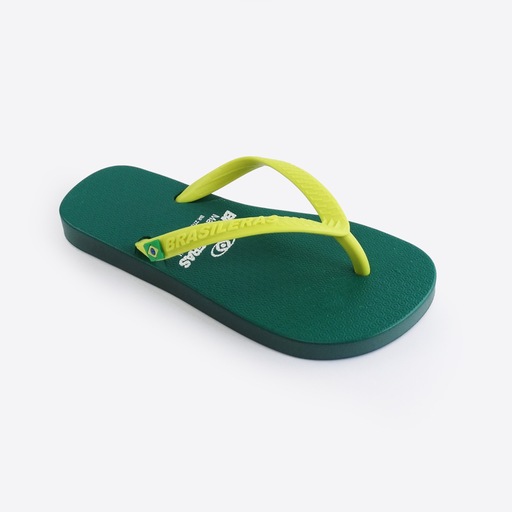 Chinelo de praia brasileiro, modelo clássico infantil, fabricado no Brasil.