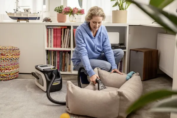 Kärcher SE 3-18 Compact Home - Tæpperenser - beholder - intet batteri, ingen oplader - SOLO