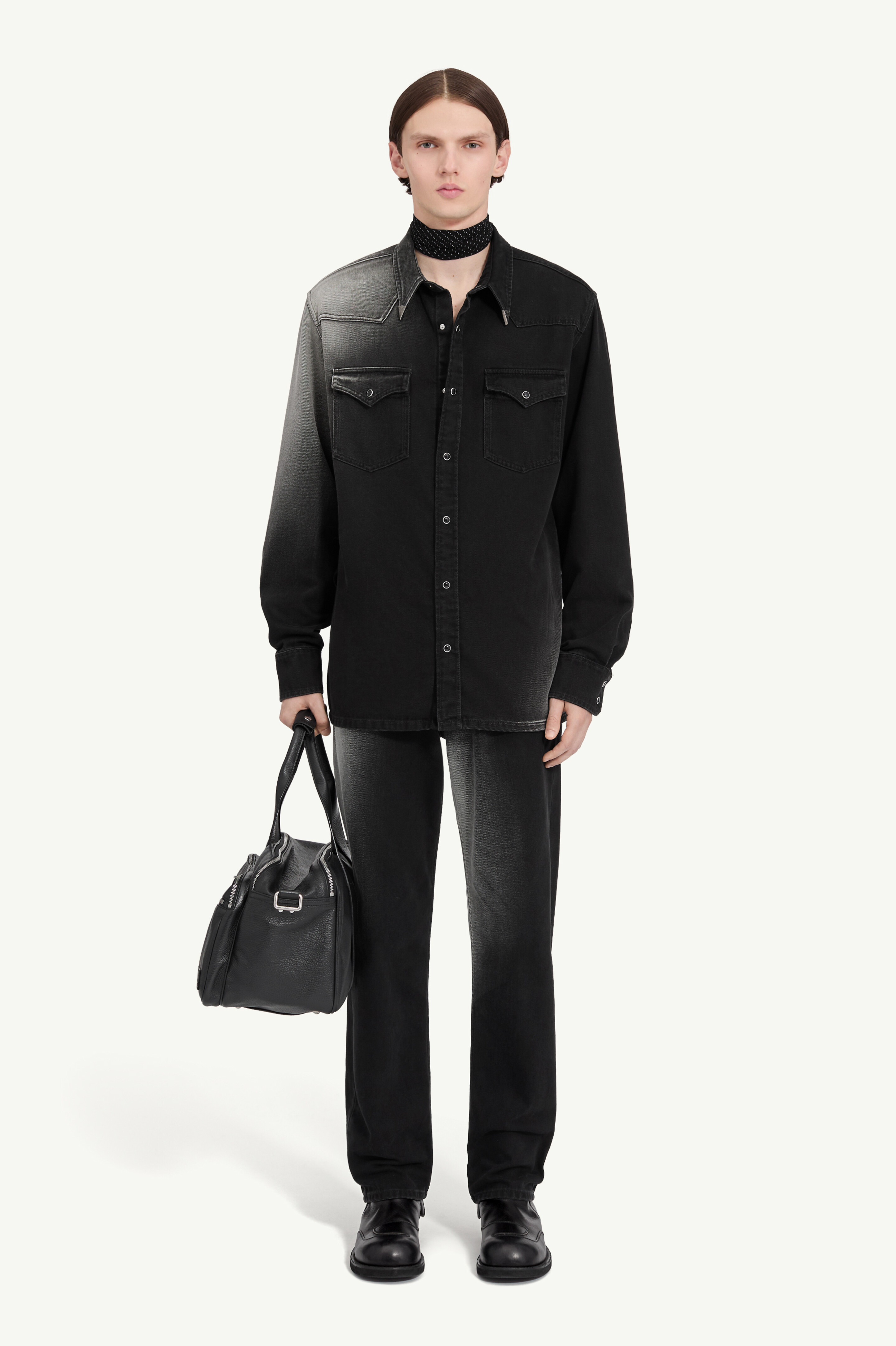 Chemise noire en denim pour homme | MM6