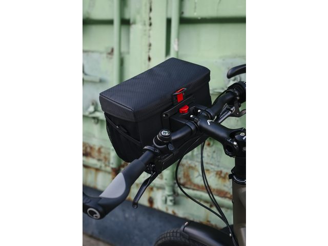 AGU Box Styrtaske 8 Liter Sort