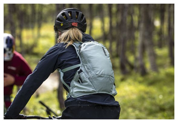 Sac à Dos Femme Thule Vital 3L Gris Bleu Alaska   Poche à Eau Thule 1.75L