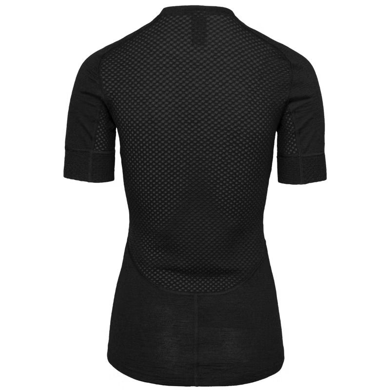 johaug lithe merinould traenings t shirt dame 343 210512 tblck