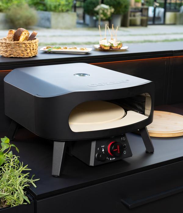 Cozze Gas-Pizzaofen Rotate Black Edition,