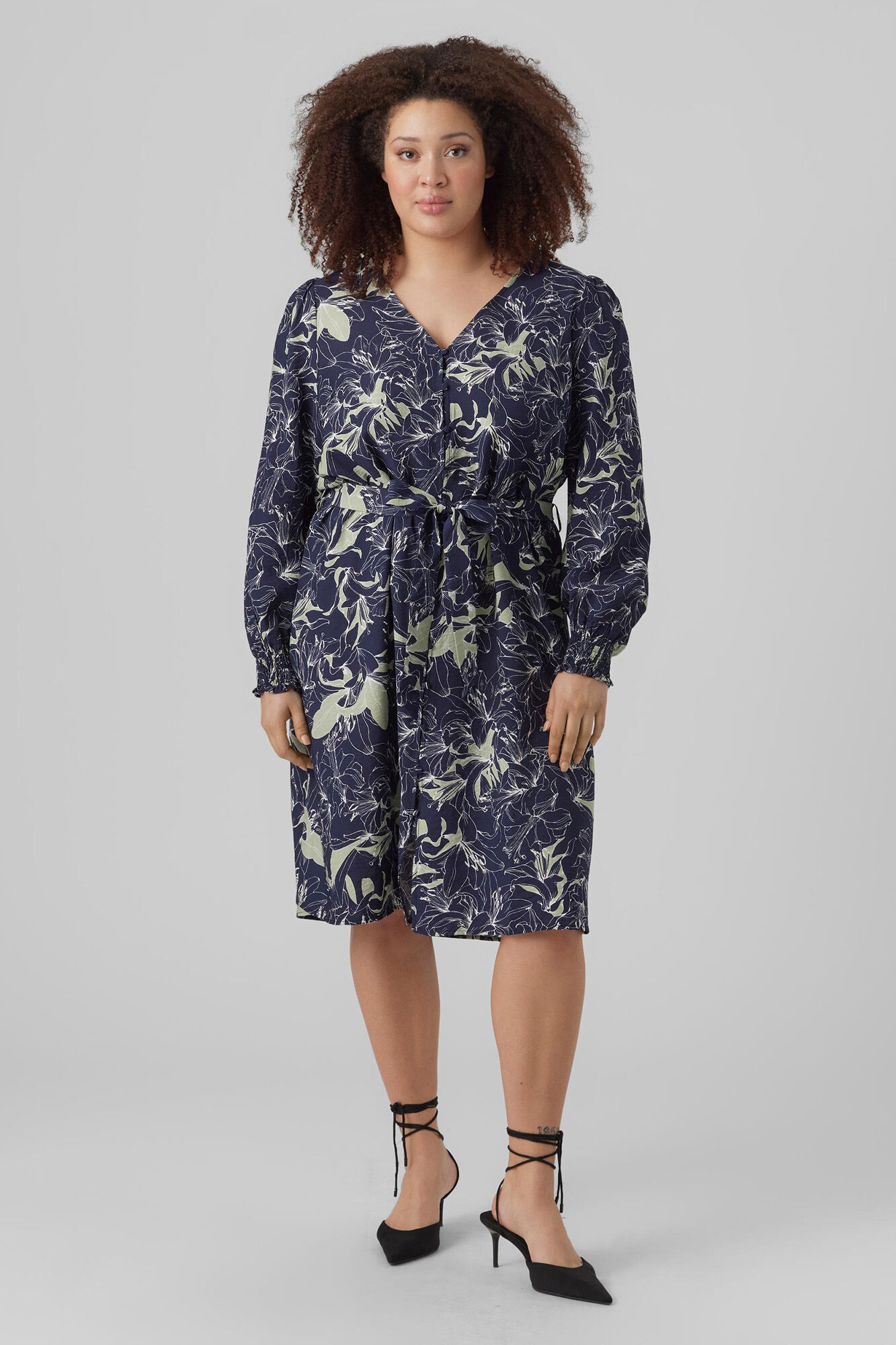 Vestido curto de manga comprida plus size - Azul marinho
