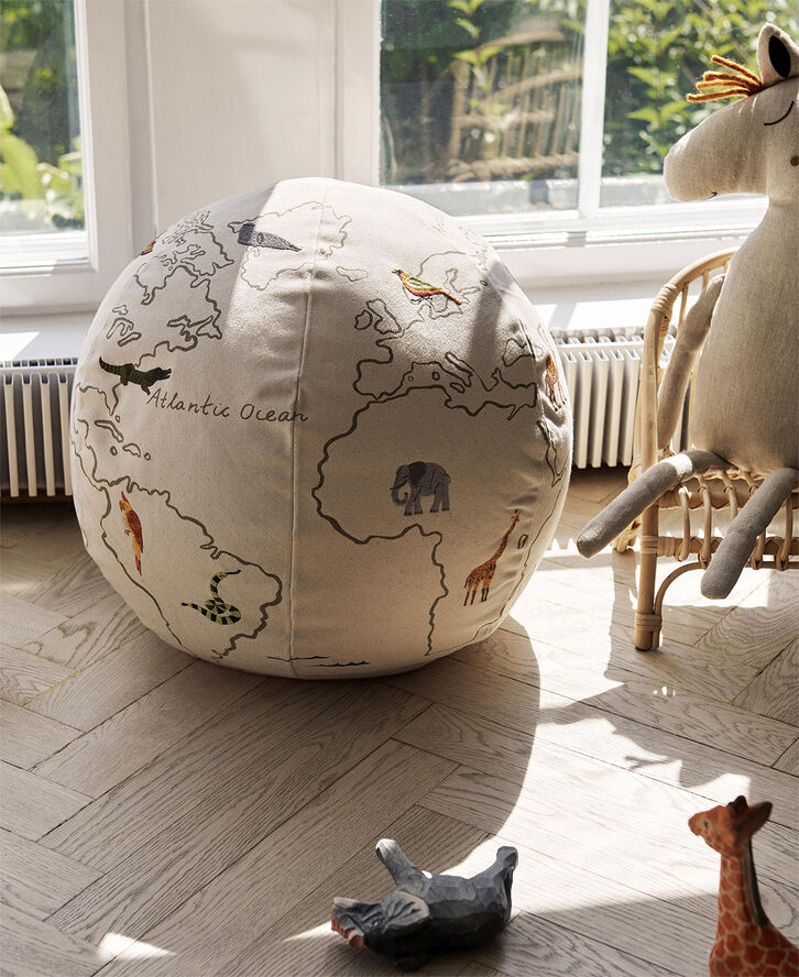 ferm LIVING The World Pouf - Off-white Off-white