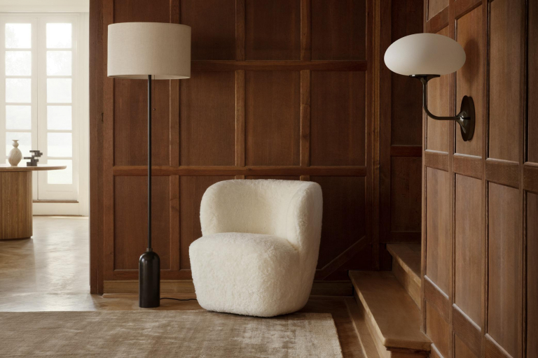 Gubi Stemlite wandlamp