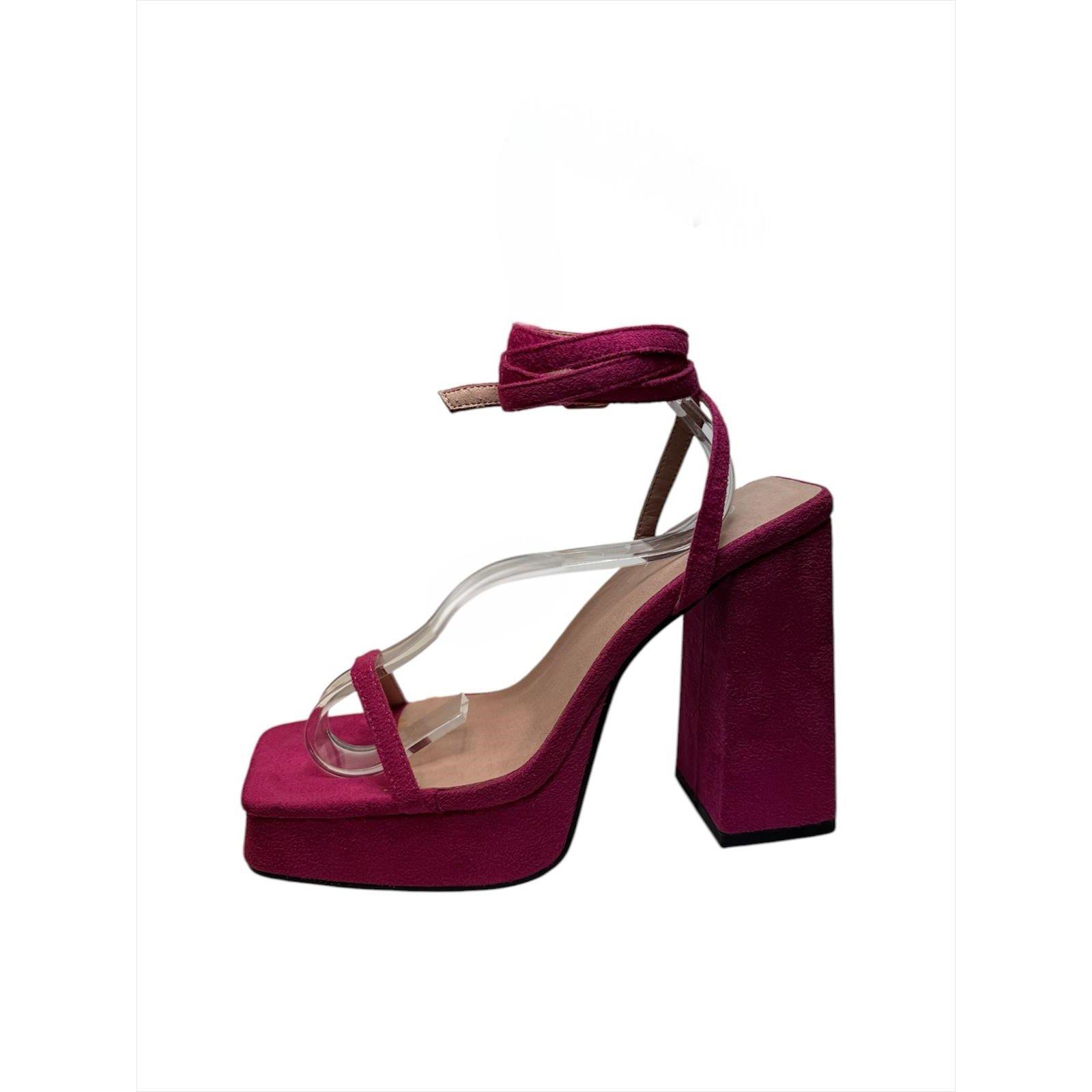 Chic Pltfm Strp Sndl Ld99