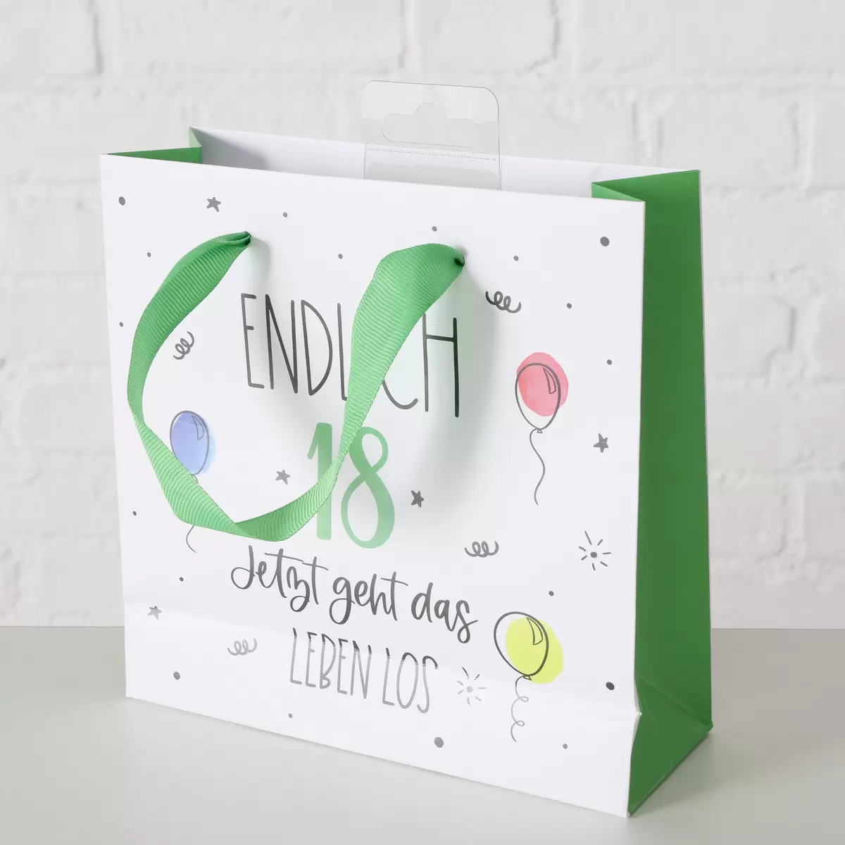 Geschenktüte '18' Geburtstag grün,weiss