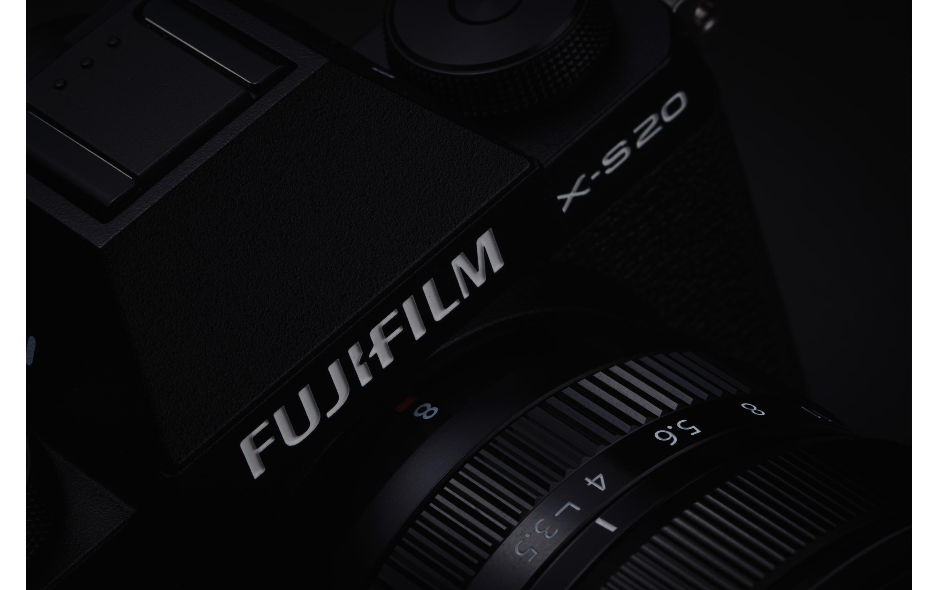 Festbrennweite FUJINON XF 8mm F/3.5 R WR – Fujifilm X-Mount<br>Kompaktes wetterfestes Ultraweitwinkelobjektiv