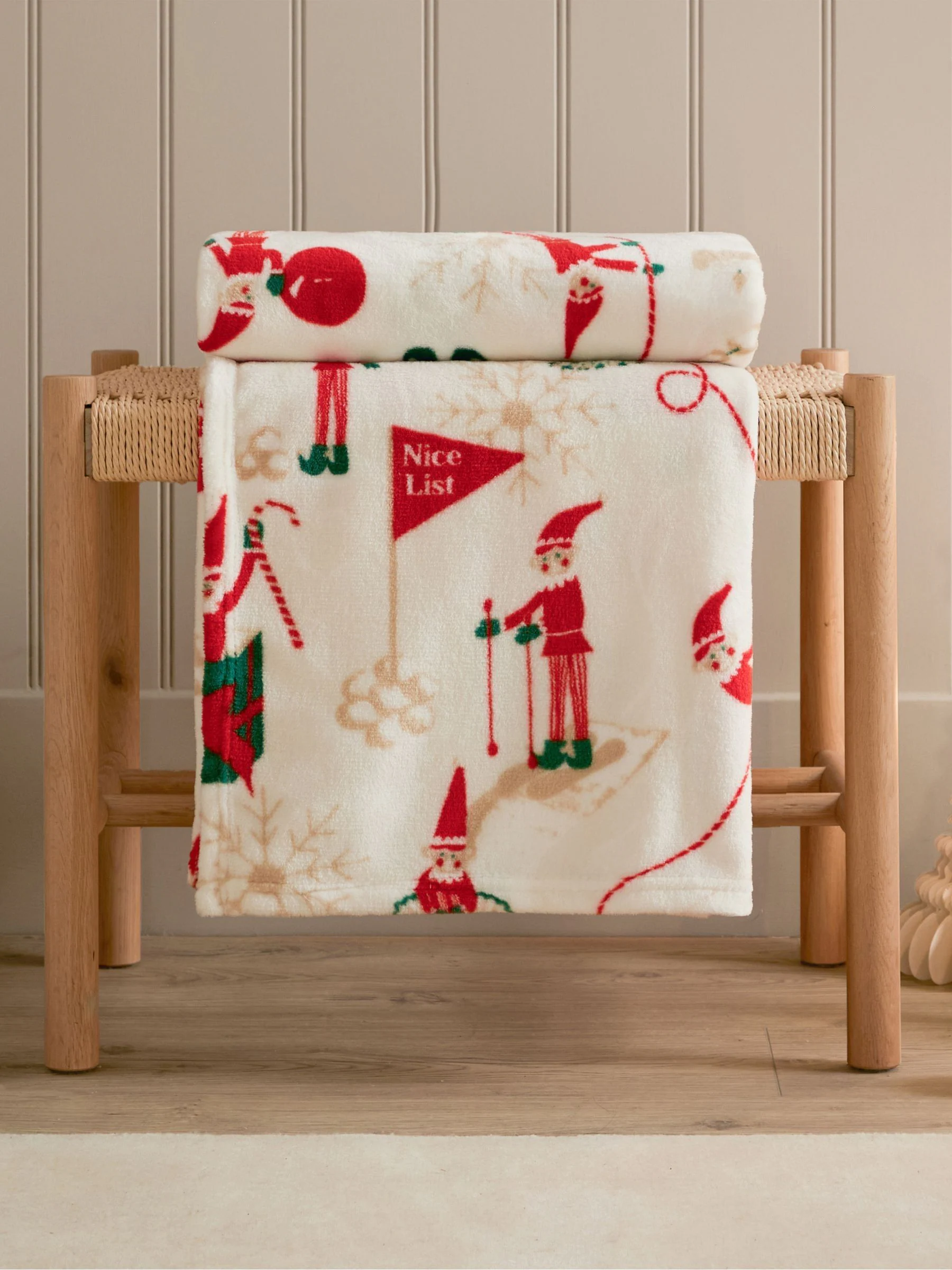 Duvet Day Christmas Elfie Printed Fleece Throw