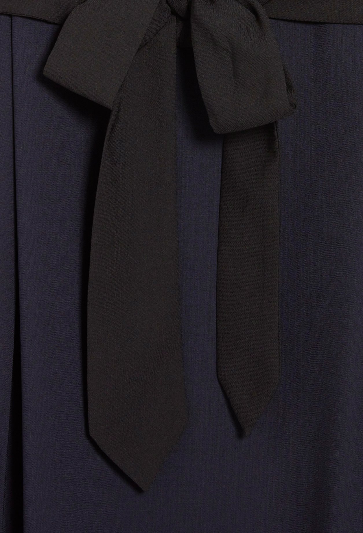 Robe courte ceinturee marine