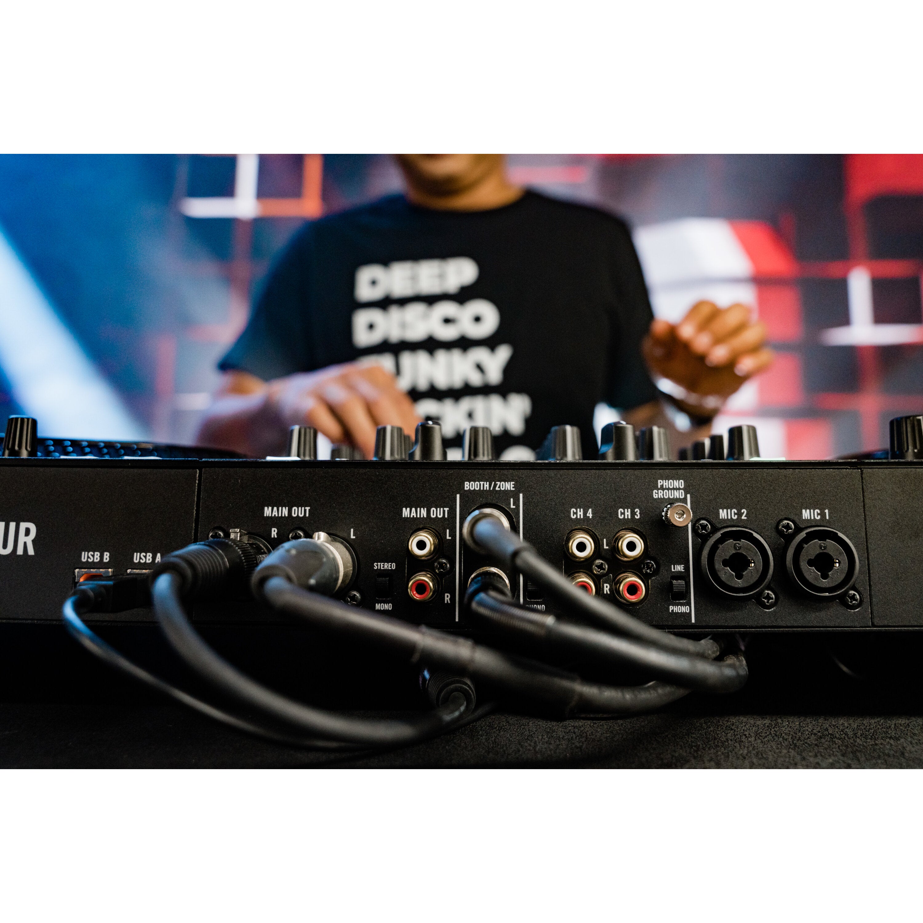 RANE DJ FOUR 4-kanaals DJ-controller
