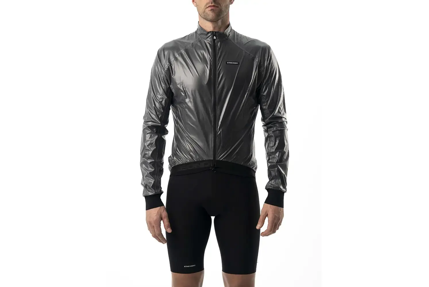 Etxeondo Busti Regenjas Zwart