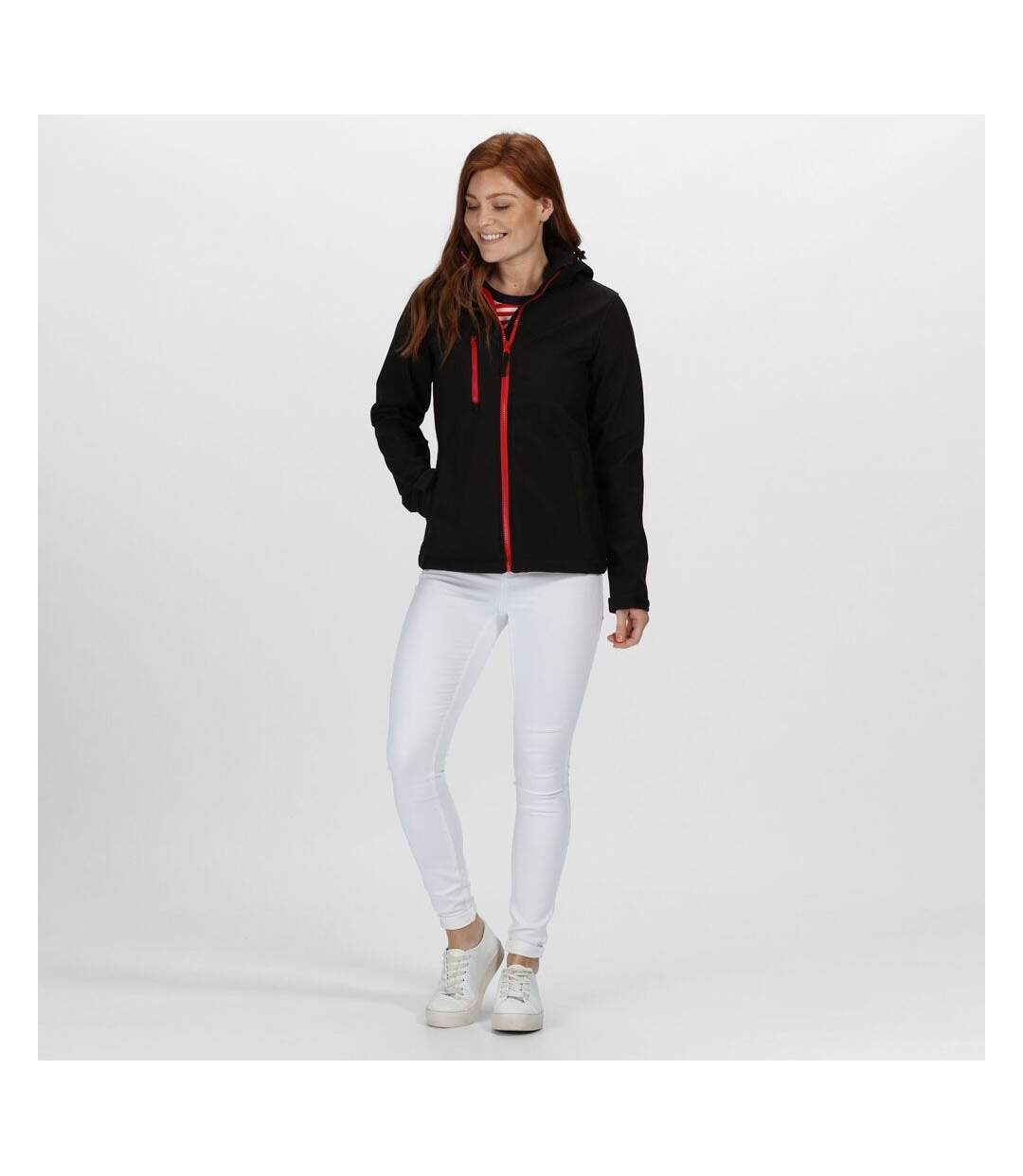 Regatta - Veste softshell VENTURER - Femme (Noir / rouge) - UTPC4255