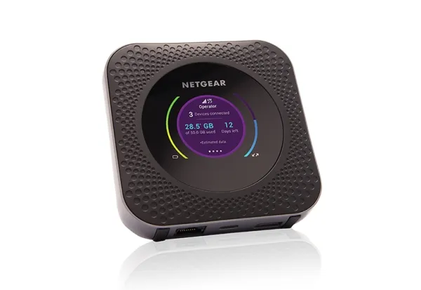 NETGEAR Nighthawk M1 Mobile Router - Mobilt hotspot - 4G LTE Advanced - 1 Gbps - 1GbE, Wi-Fi 5