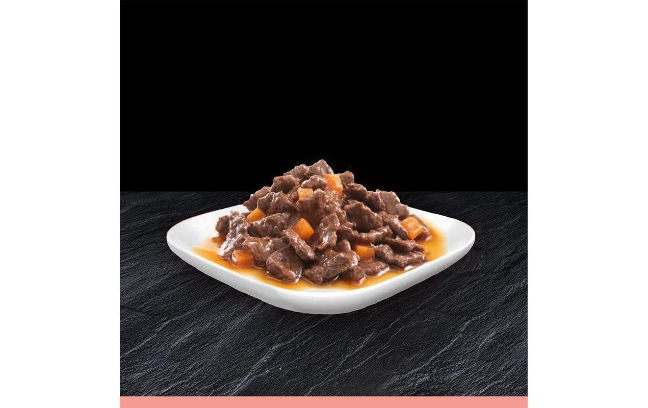 Nassfutter Pouch in Sauce Adult Selection 12 x 100 gAusgewogene Mahlzeiten in schmackhafter Sauce für ausgewachsene Hunde