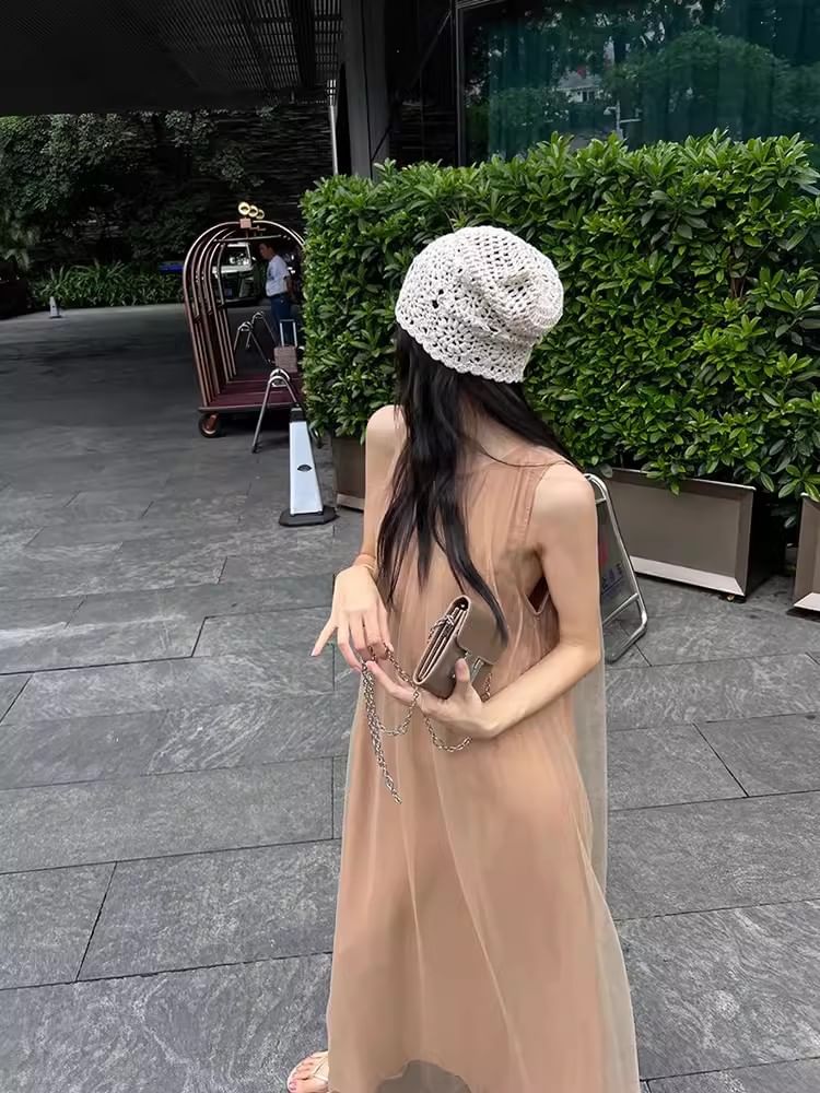 Trendycas - Mouwloze ronde hals, effen gerimpelde mesh maxi-tuniekjurk
