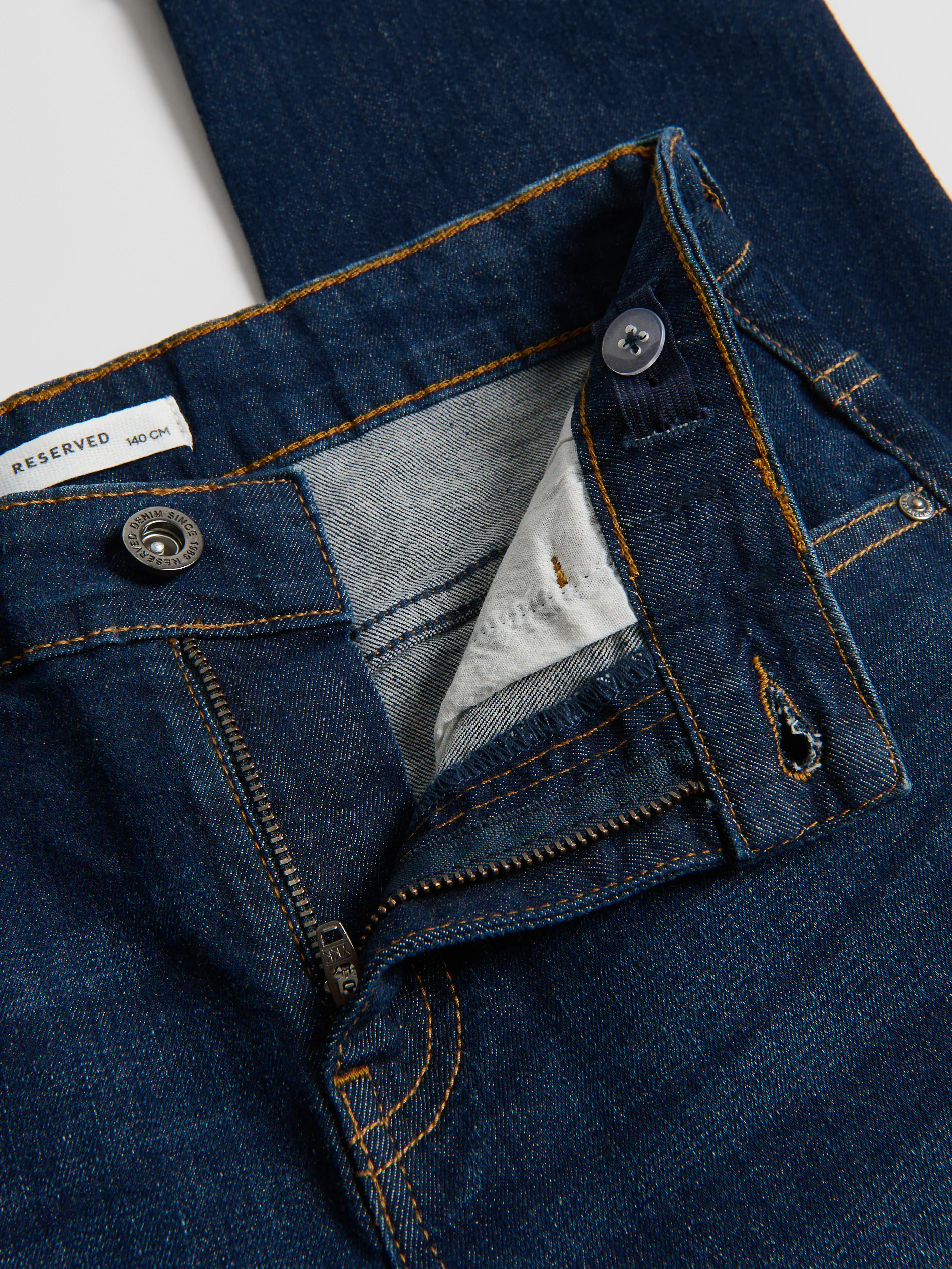 Regular-Fit-Jeans