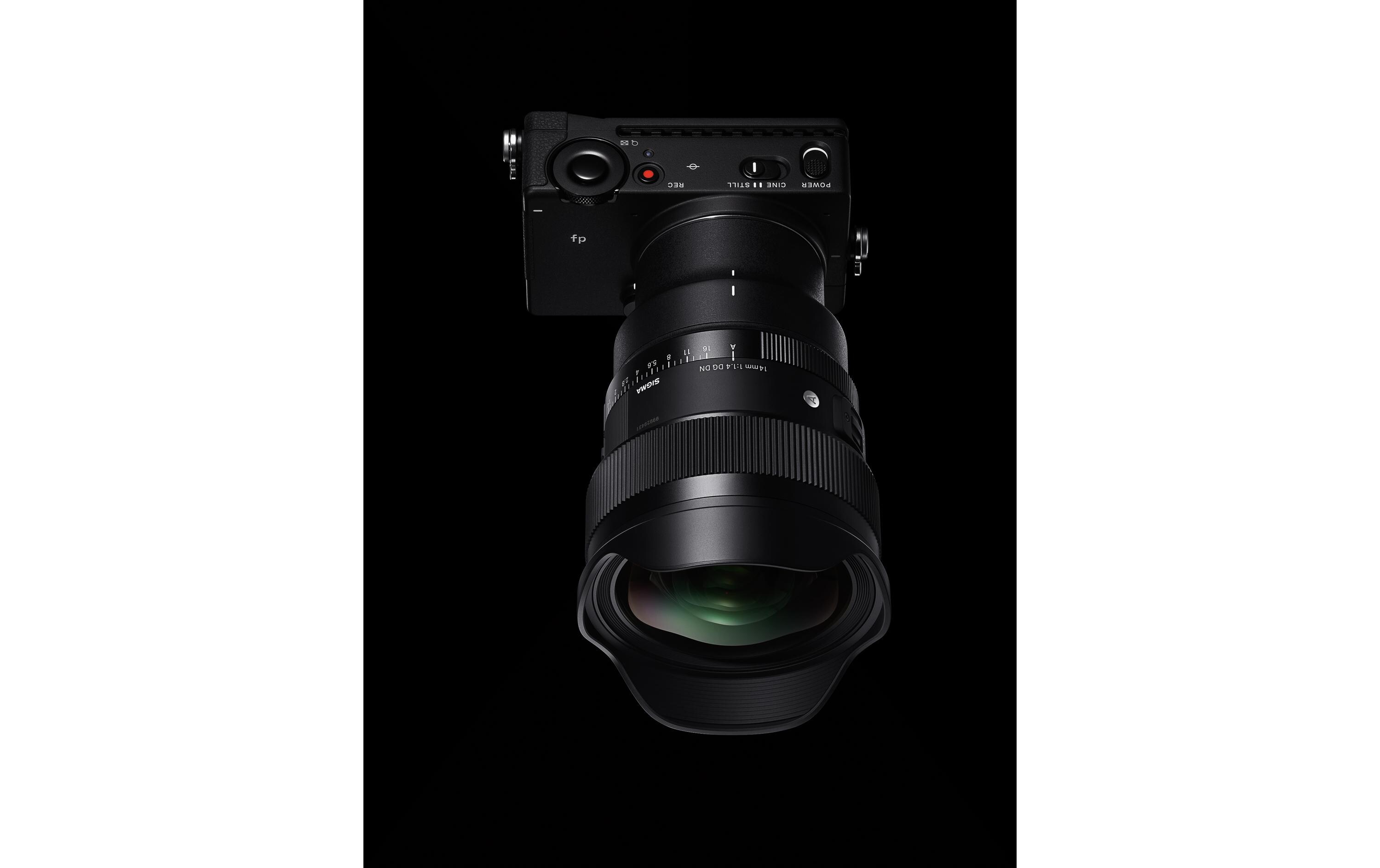 Festbrennweite 14mm / f 1.4 DG DN Art – Sony E-Mount<br>Vollformat-Ultraweitwinkelobjektiv für die Astrofotografie