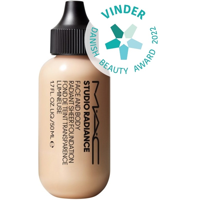 MAC Studio Radiance Face And Body Radiant Sheer Foundation 50 ml - C0