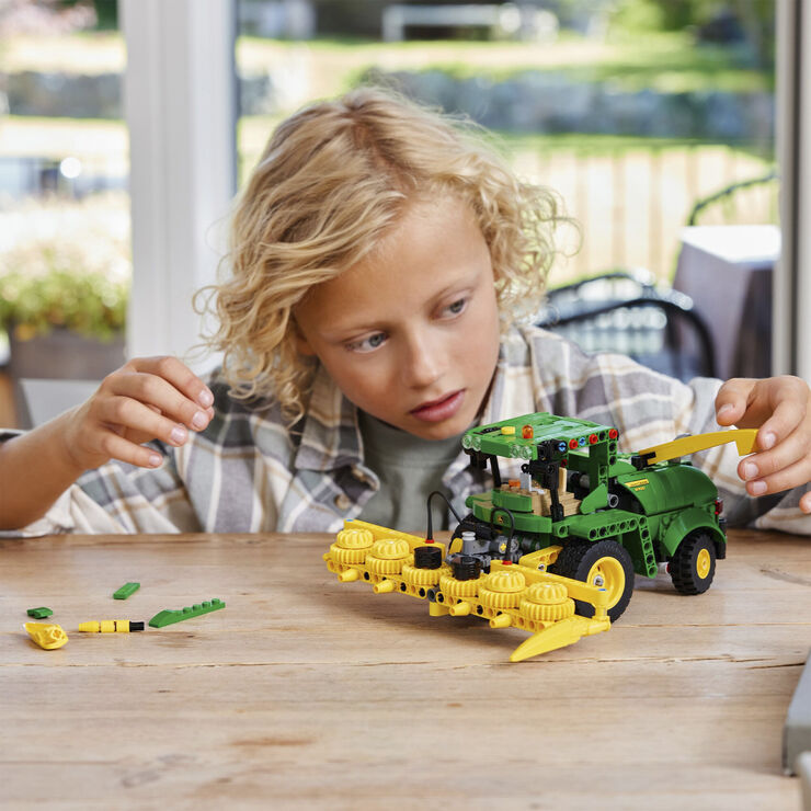 Lego John Deere 9700 Forage Harvester 42168