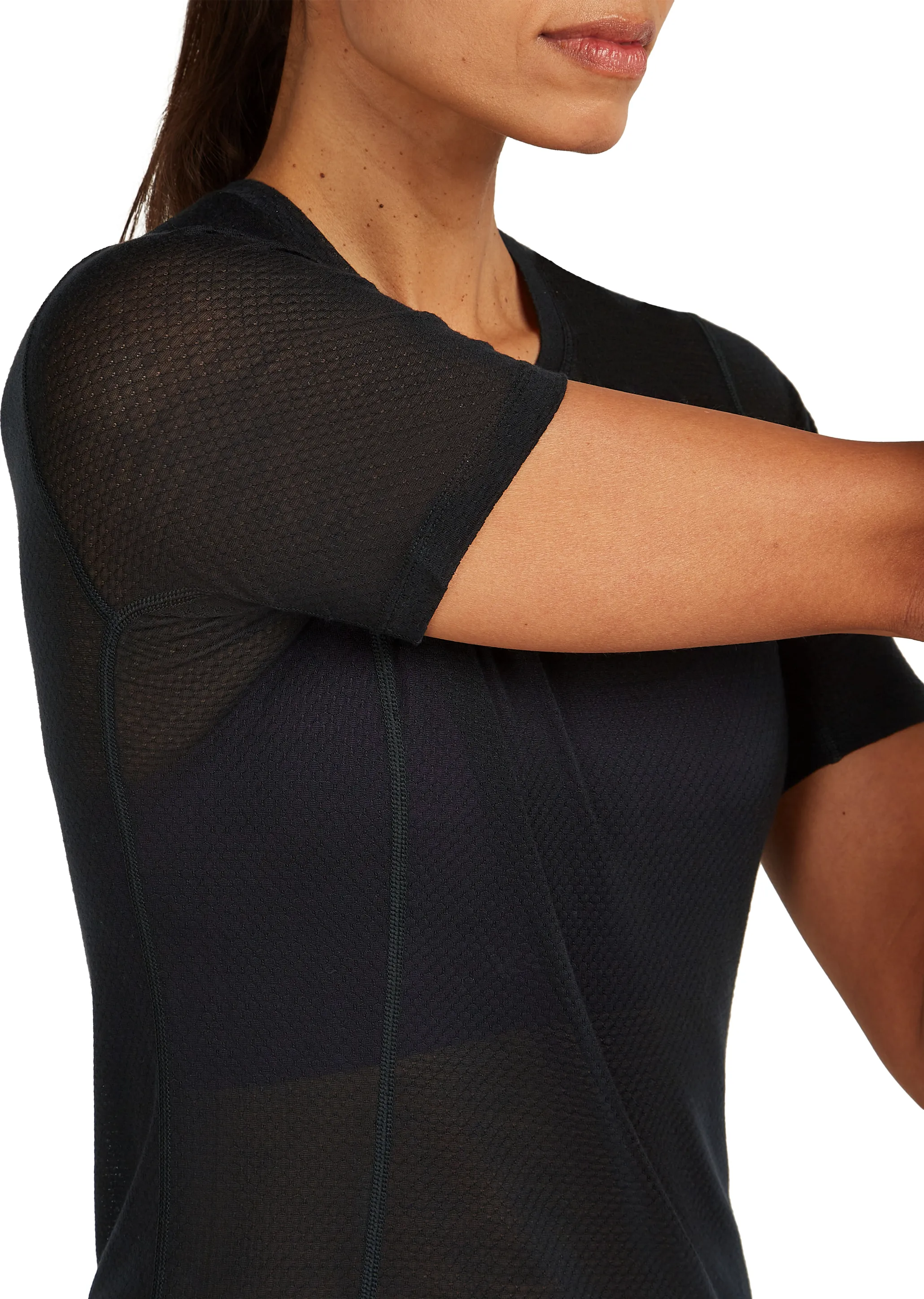 Icebreaker Women's Merino 75 Cool-Lite Featherlight Shortsleeve Crewe Black