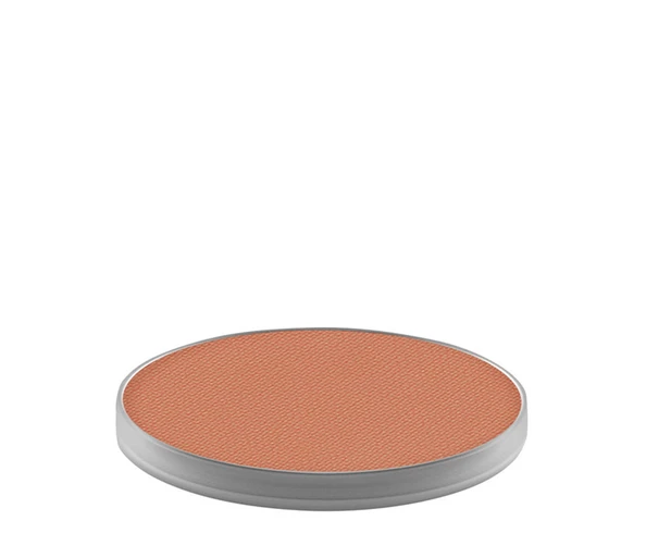 M•A•C Powder Kiss Soft Matte Eye Shadow RefillWhat Clout!