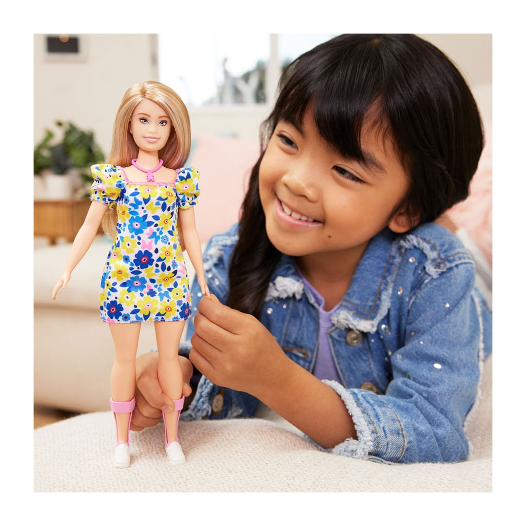 Barbie Fashionista Pop met het Syndroom van Down
