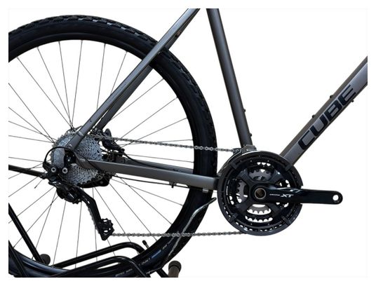 Produit reconditionné . Cube Nature SL XT 2022 . Vélo trekking . Cube . très bon état