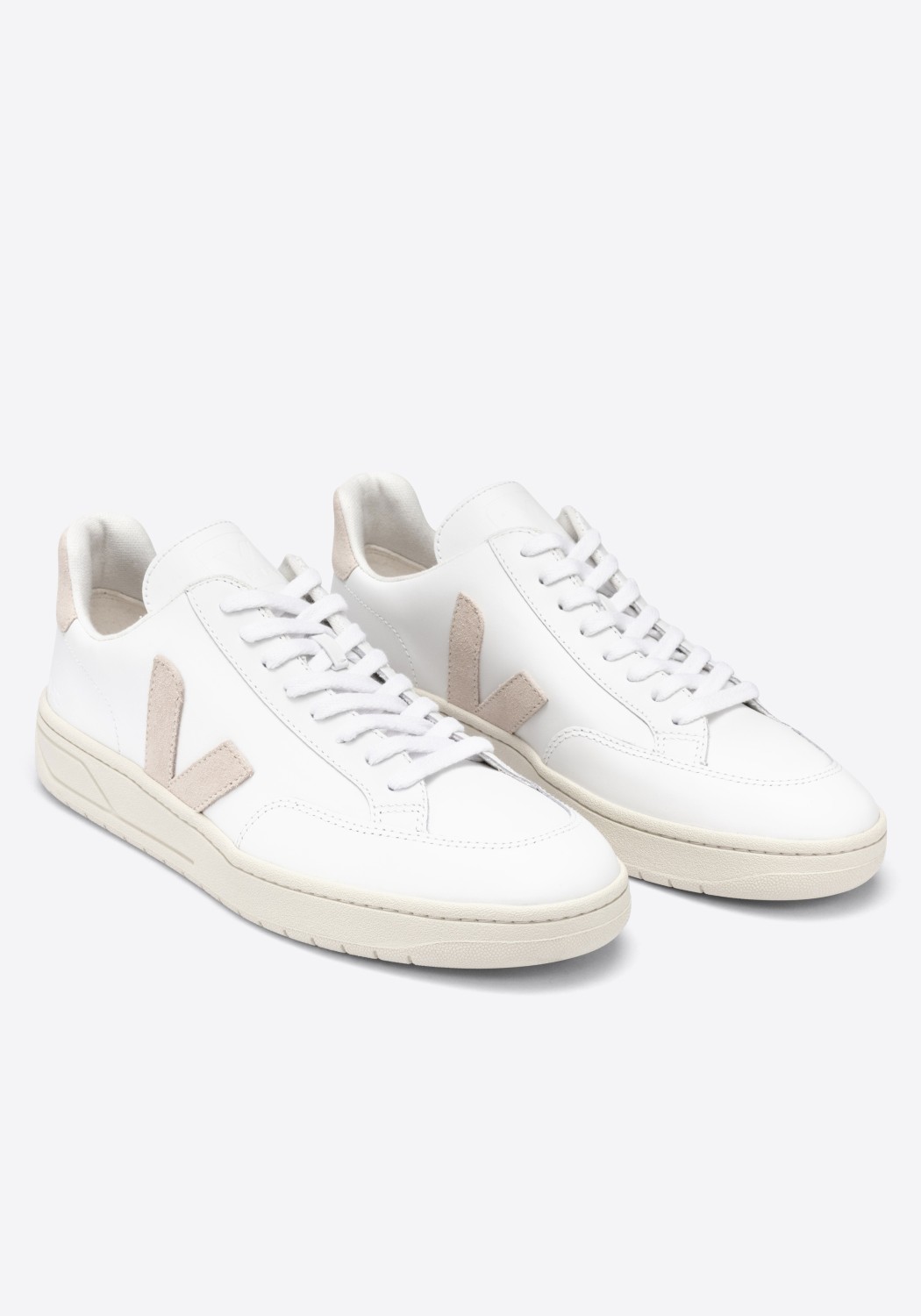 Veja Sneaker V-12 Leather Extra White Sable